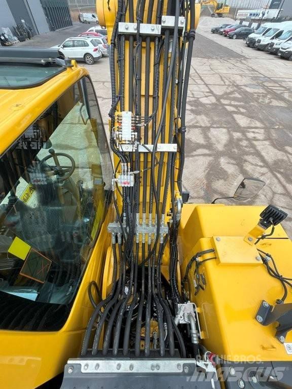 Komatsu PW160-11 旋轉式挖土機/掘鑿機/挖掘機