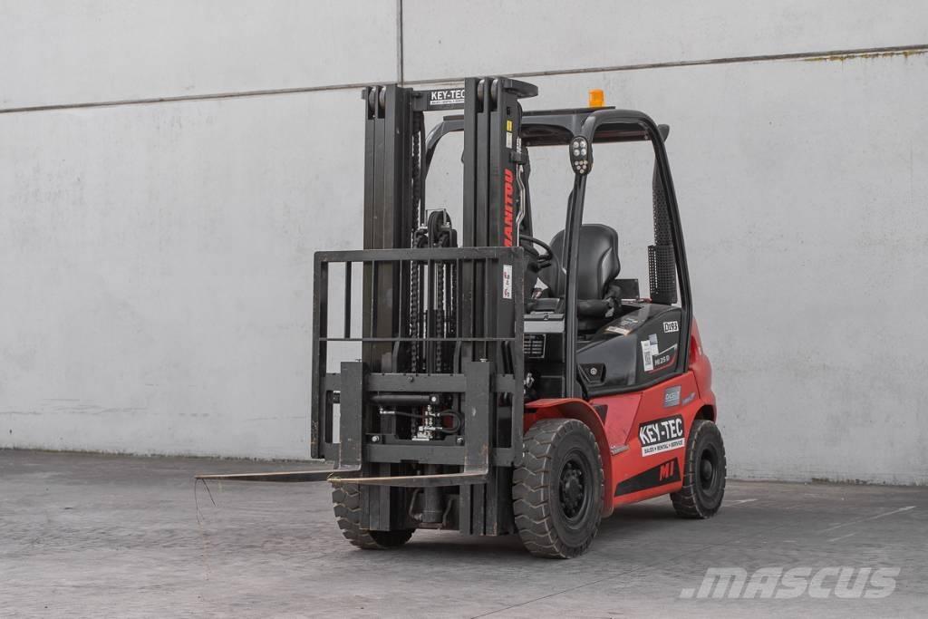 Manitou MI 25 D 柴油卡車