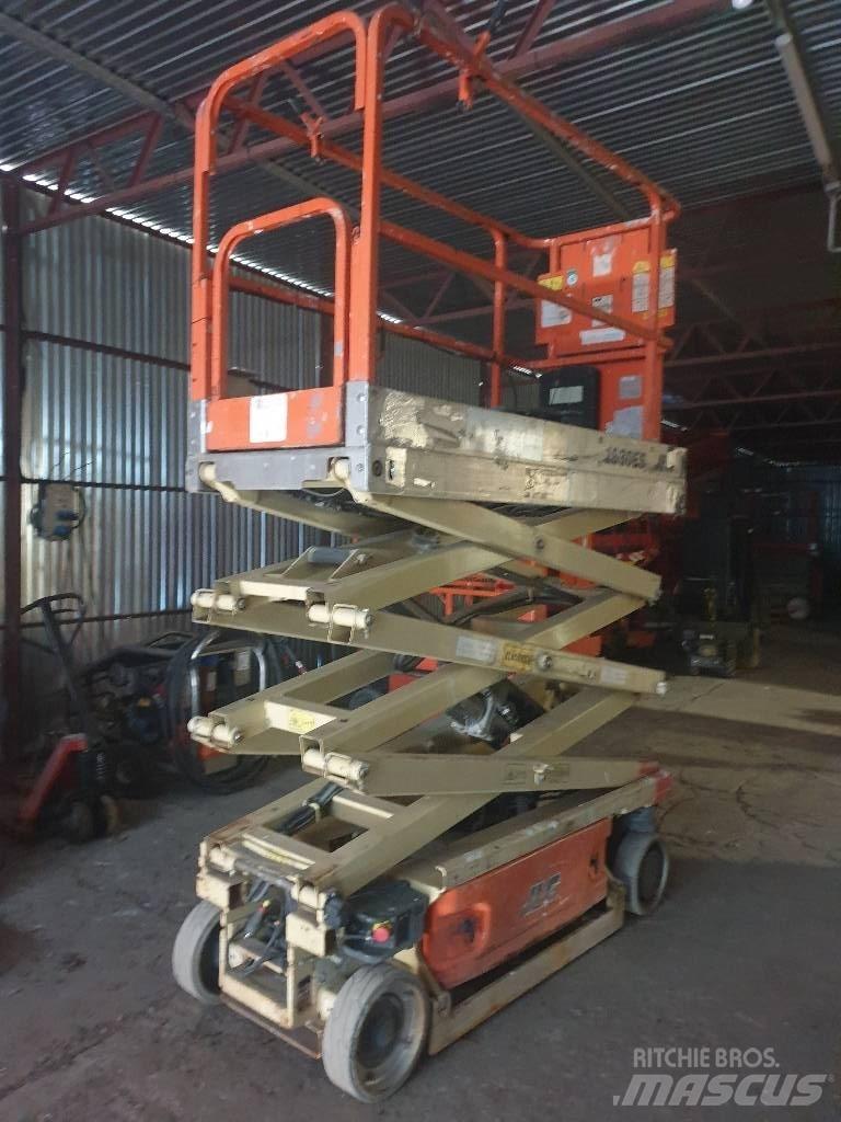 JLG 1930 ES 剪式升降機