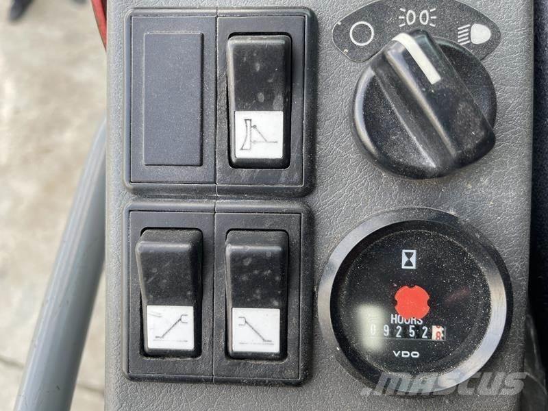 Volvo EW 140 B 旋轉式挖土機/掘鑿機/挖掘機