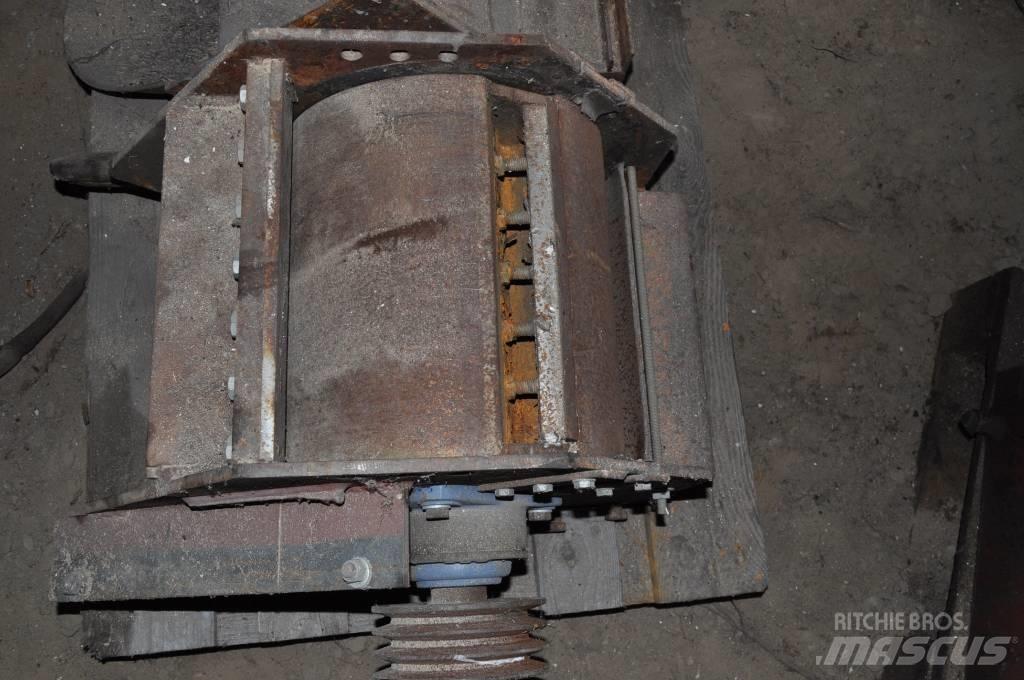  Rębak taśmowy 木材分離器和切割機