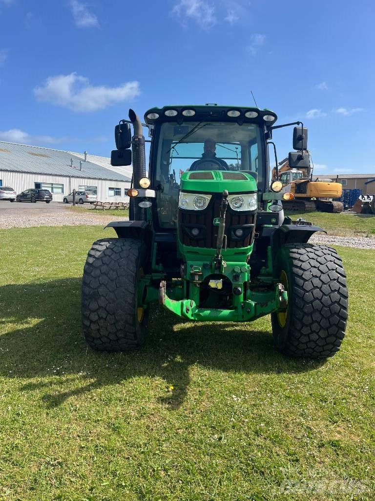 John Deere 6105 R 曳引機