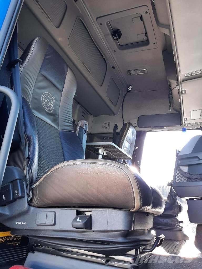 Volvo FH 16 木材貨車