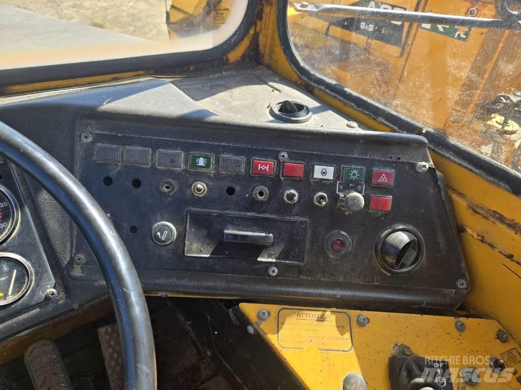 Volvo BM A 25 鉸接式起吊車