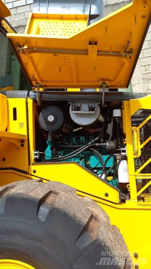 Volvo L 90 F 輪胎式裝載機