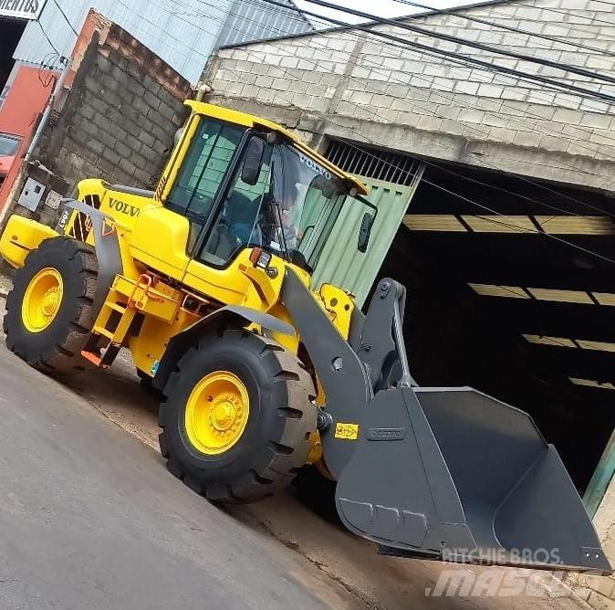 Volvo L 90 F 輪胎式裝載機