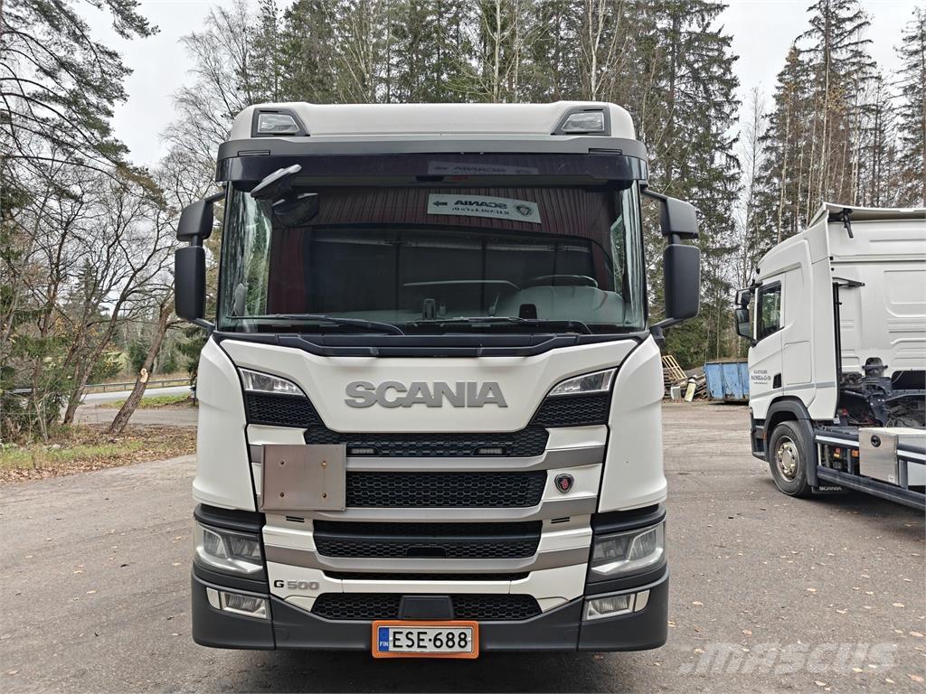 Scania G450 6x2 運油車