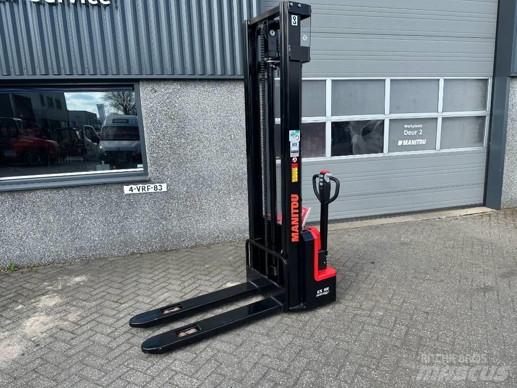 Manitou ES 112 Easy 行走控制式堆積機