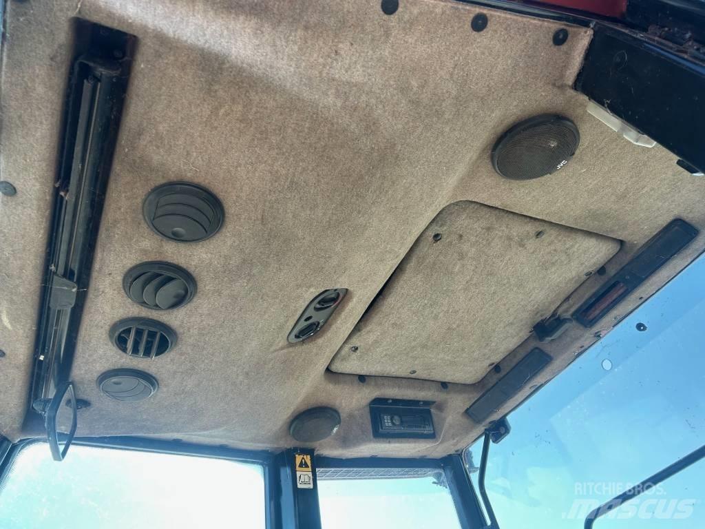 New Holland L 95 曳引機
