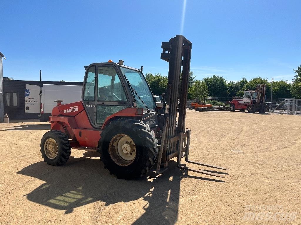 Manitou M 26.4 越野車