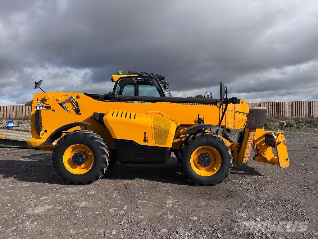JCB 540-170 伸縮臂操作車