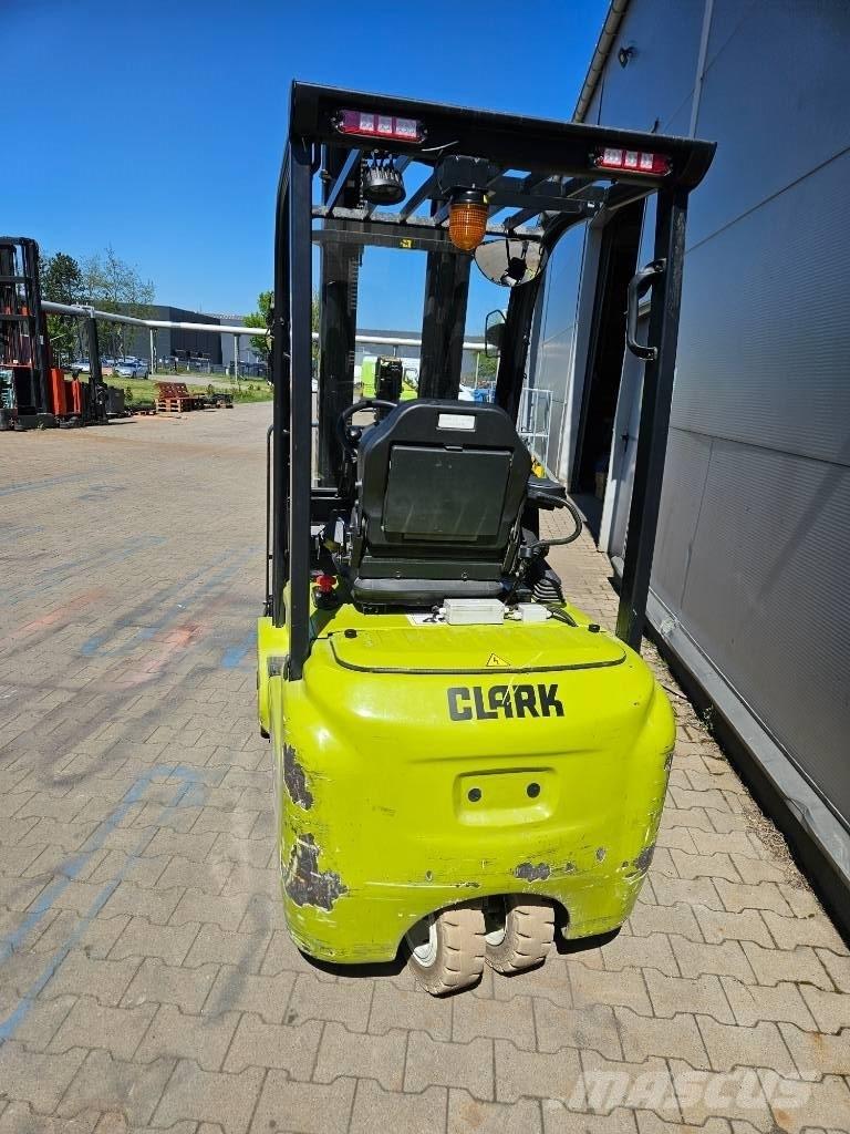 Clark GTX 18 電動堆高機