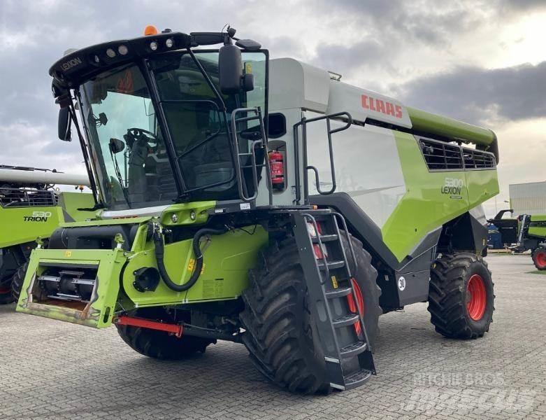 CLAAS LEXION 5300 聯合收穫機