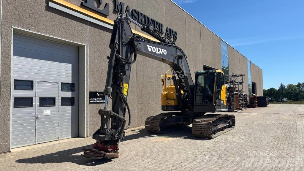 Volvo ECR 235 EL 履帶式 挖土機/掘鑿機/挖掘機