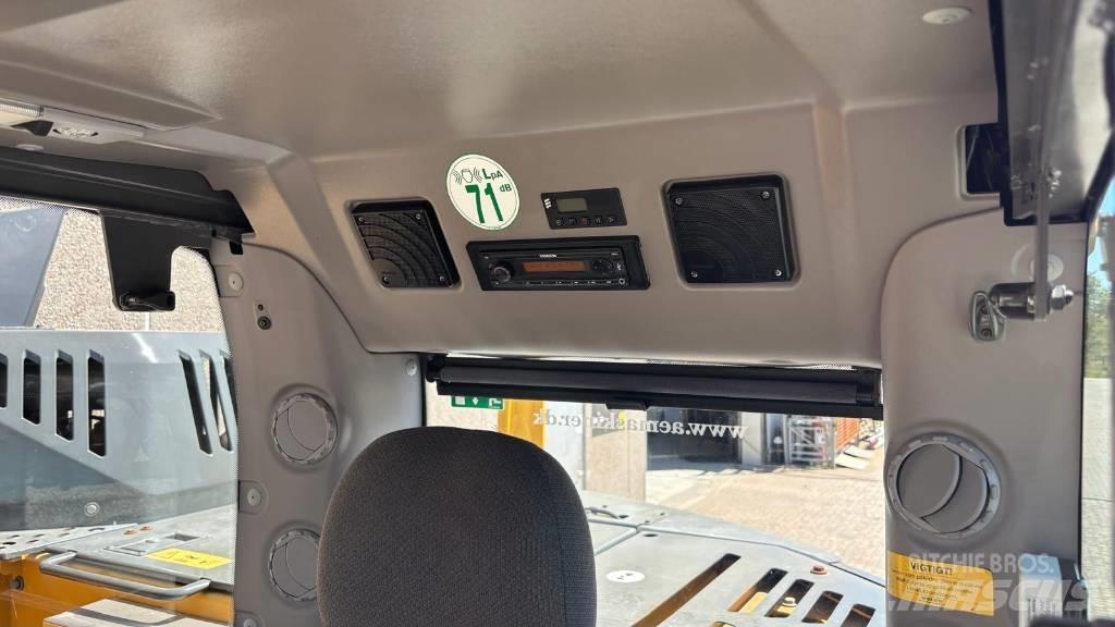 Volvo ECR 235 EL 履帶式 挖土機/掘鑿機/挖掘機
