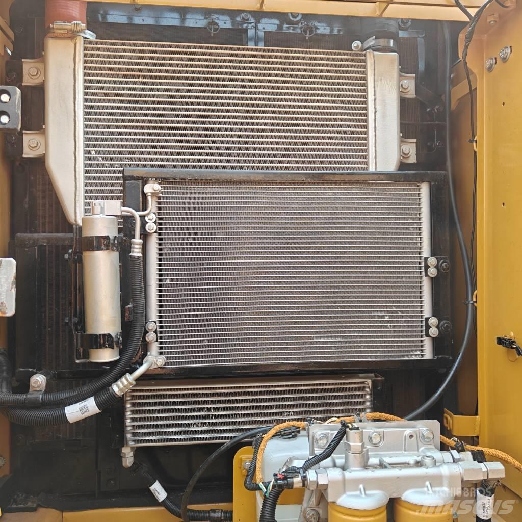 CAT 320D2L 履帶式 挖土機/掘鑿機/挖掘機