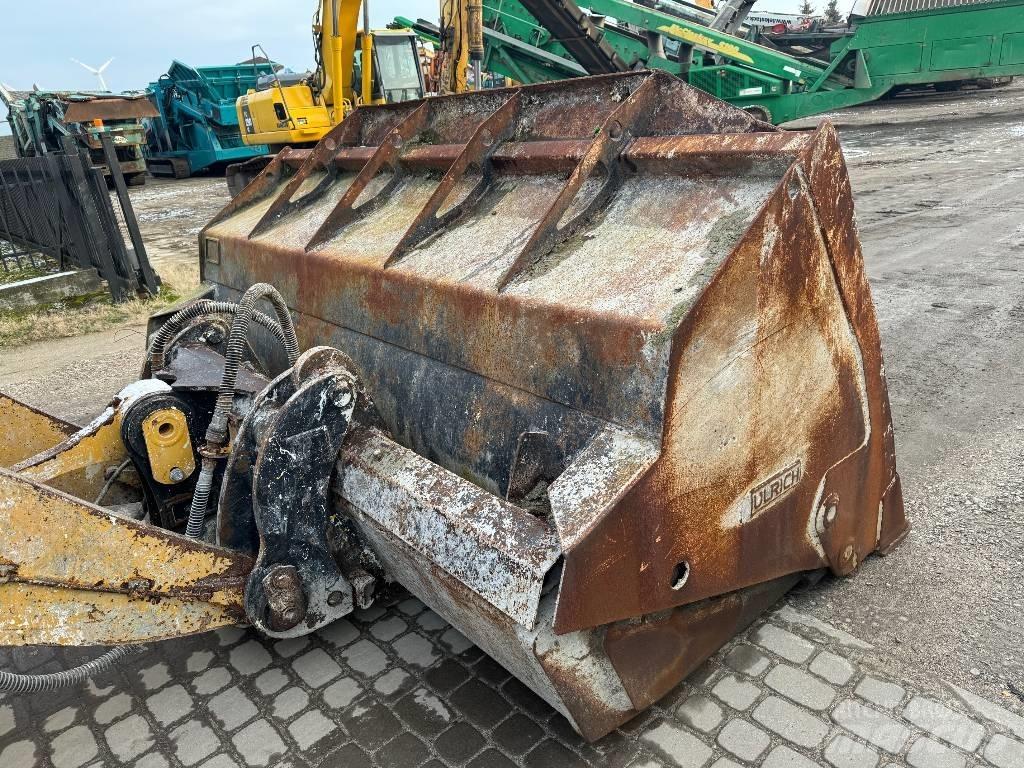 CAT 950M HighLift 輪胎式裝載機