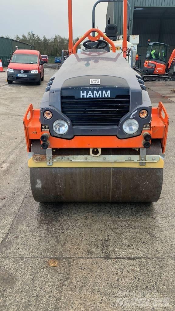 Hamm HD 12 VV 雙輪滾壓機
