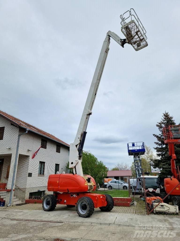 JLG 860 SJ 伸縮臂高空作業車