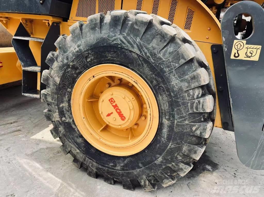 XCMG XS 223 J 單輪滾壓機