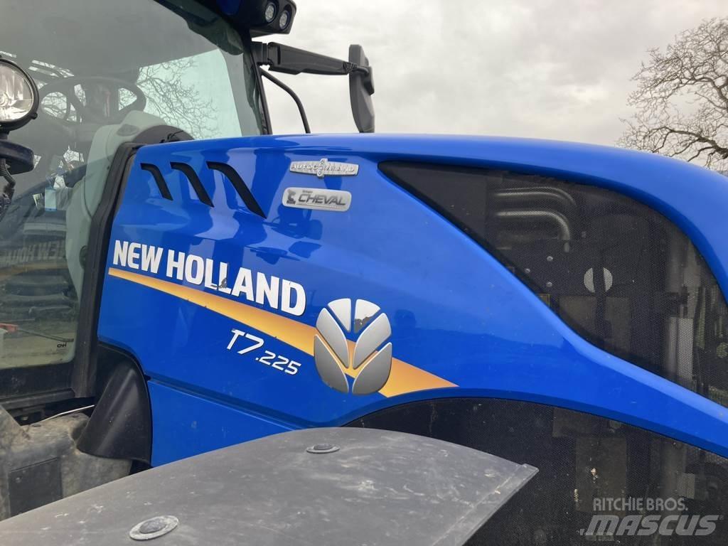 New Holland T7.225 曳引機