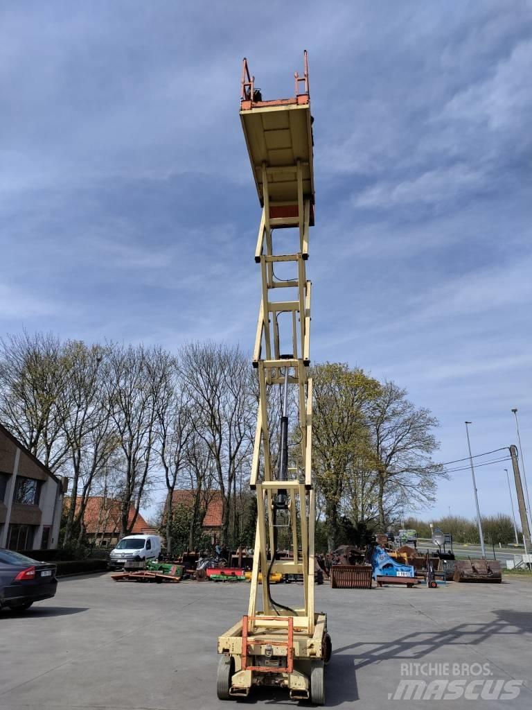 JLG 2646 E 3 剪式升降機