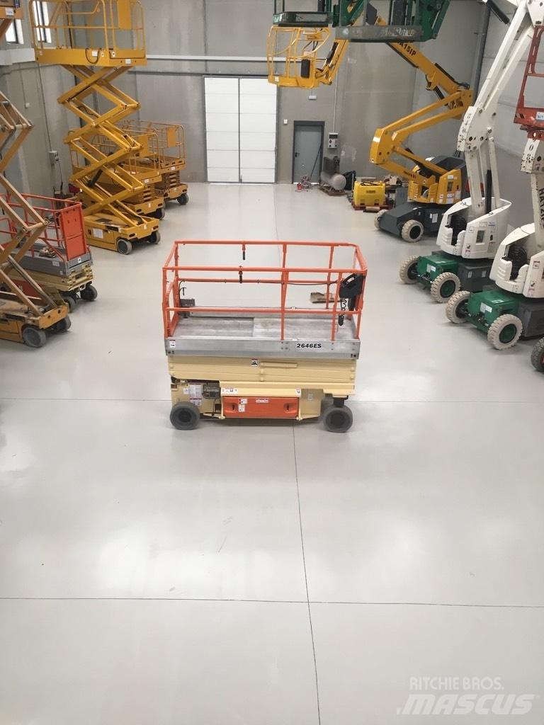 JLG 2646 ES 剪式升降機