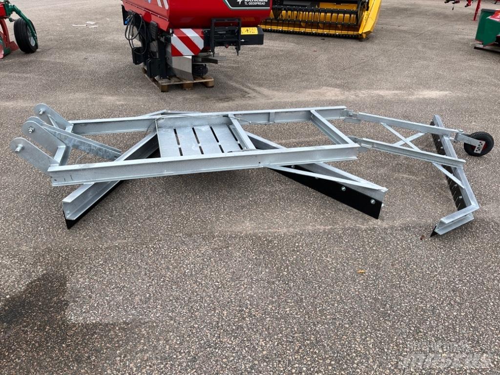  Vägsladd M220V 刮路機