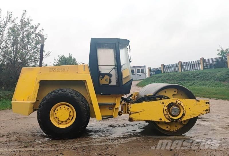 Bomag BW 213 D 單輪滾壓機
