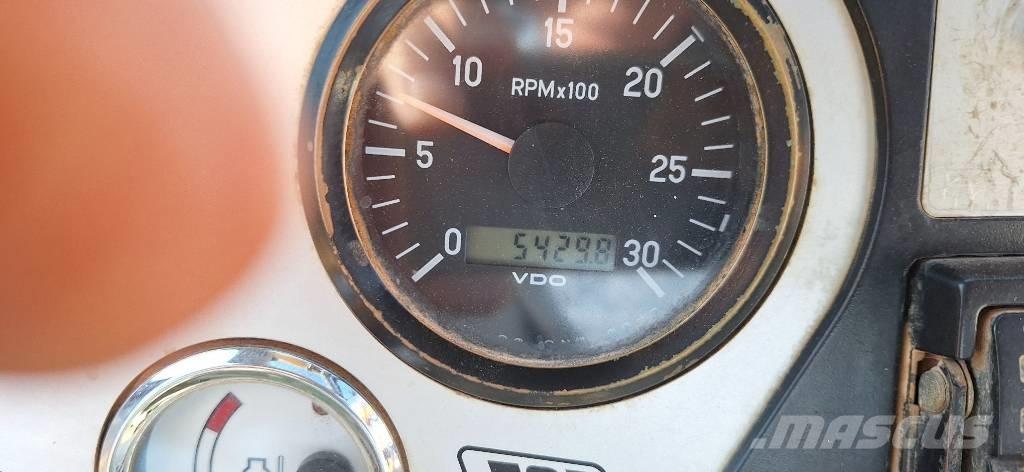 JCB 3 CX 反鏟裝載機