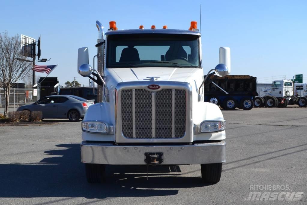 Peterbilt 567 曳引機組件