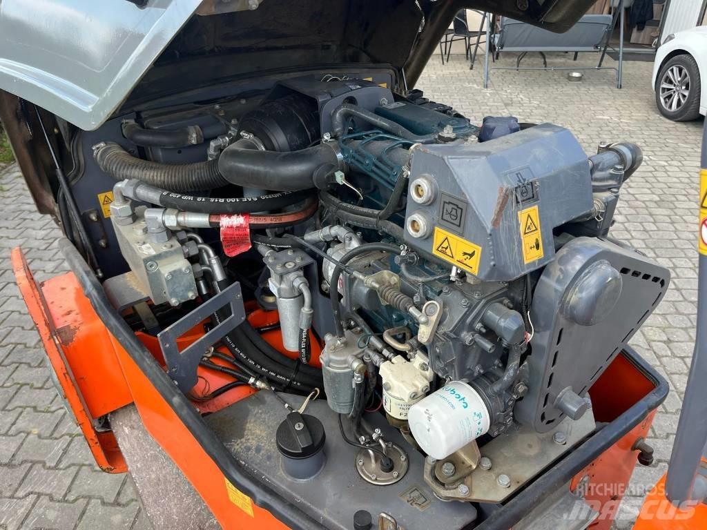 Hamm HD 13 VV 雙輪滾壓機