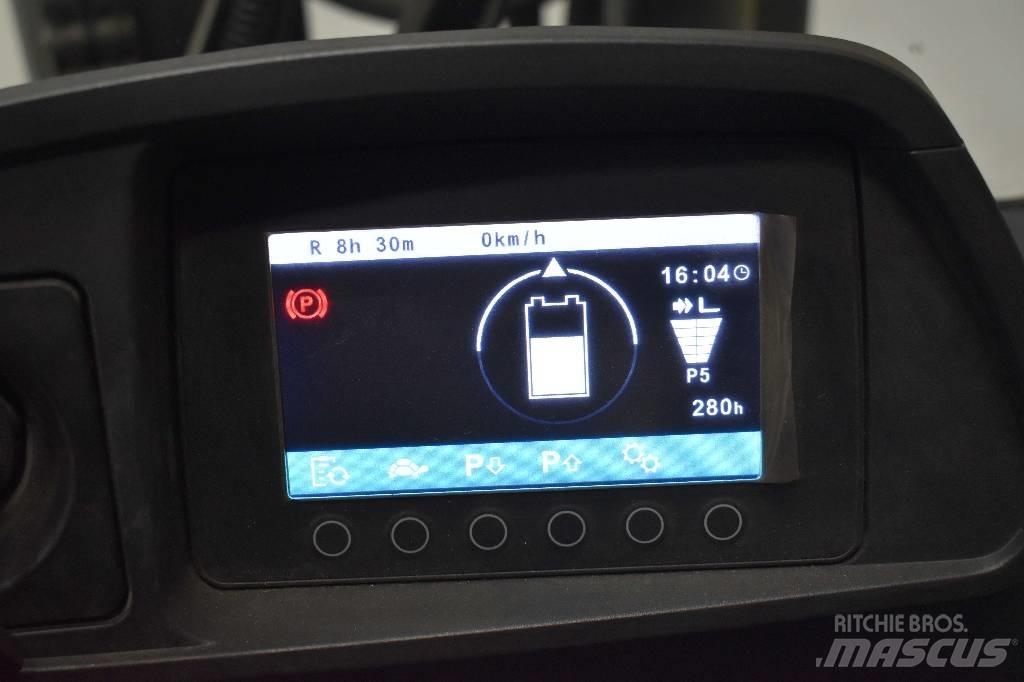 Jungheinrich EFG 213 電動堆高機
