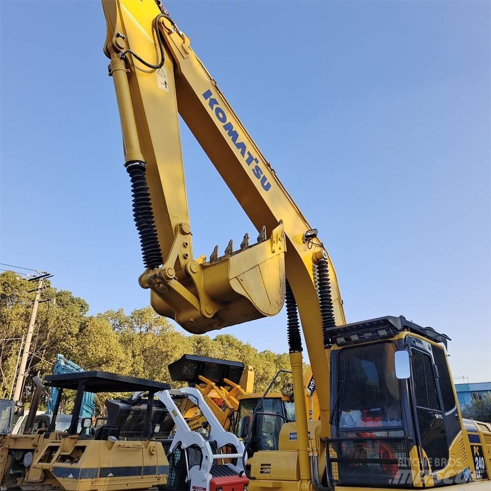 Komatsu PC 240 履帶式 挖土機/掘鑿機/挖掘機
