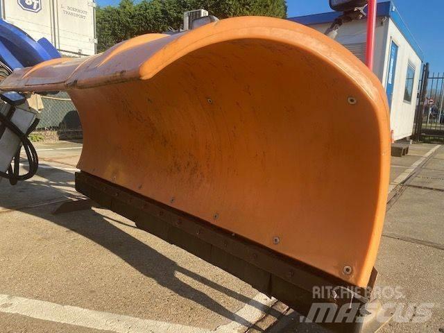 Nido SNK180-R12V EPZ 刮雪板和犁