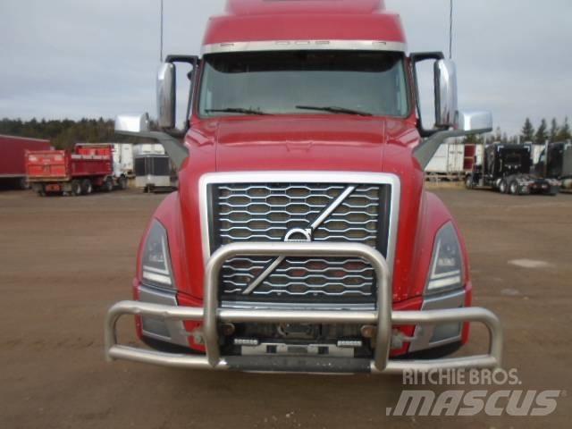 Volvo VNL 其他貨車