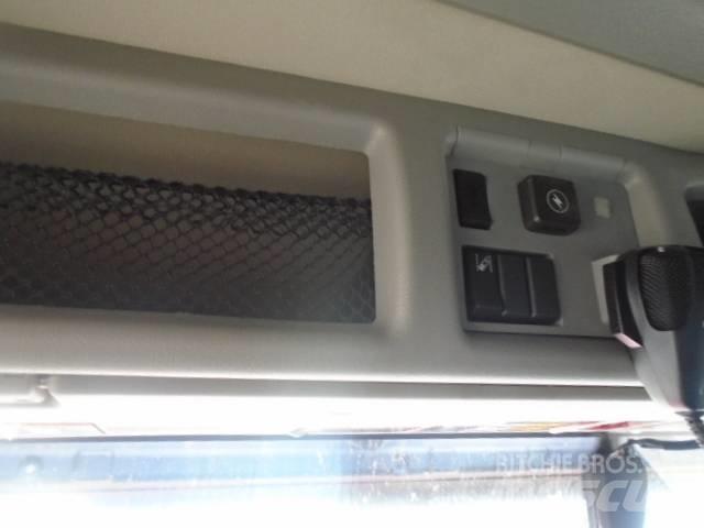 Volvo VNL 其他貨車