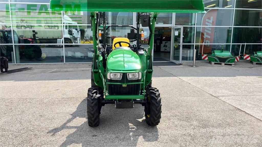 John Deere 3025E 曳引機