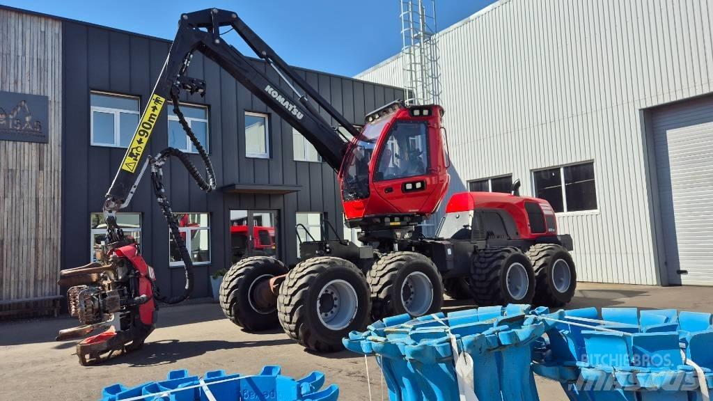 Komatsu 931 XC 收穫機