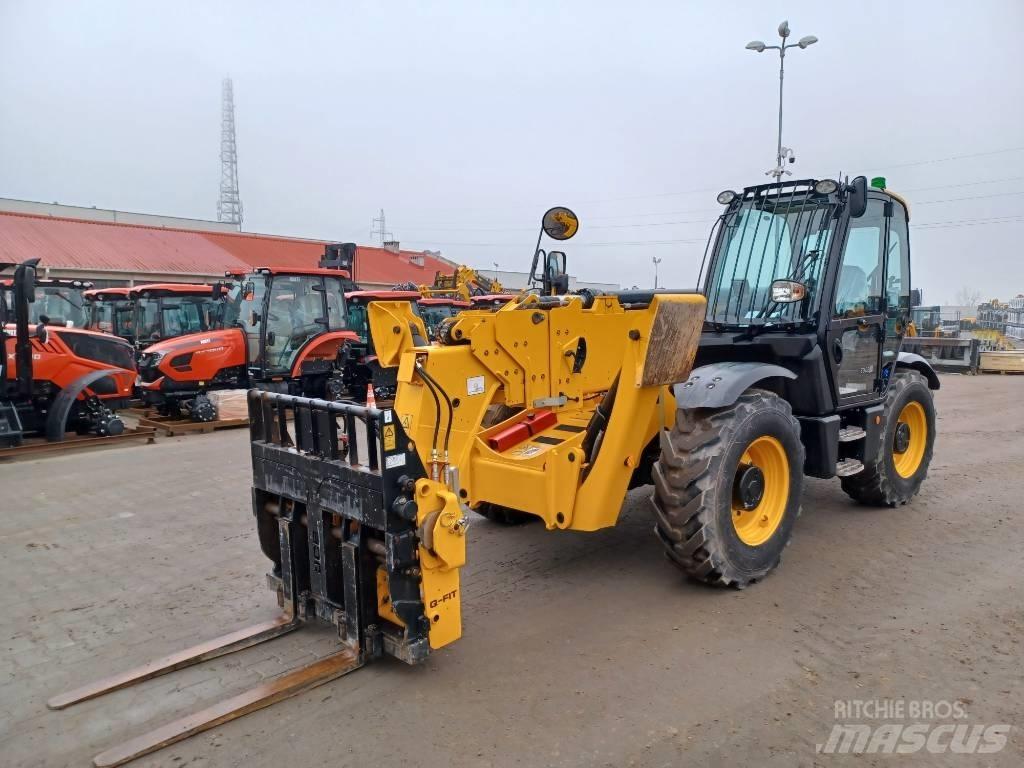 JCB 540-180 伸縮臂操作車