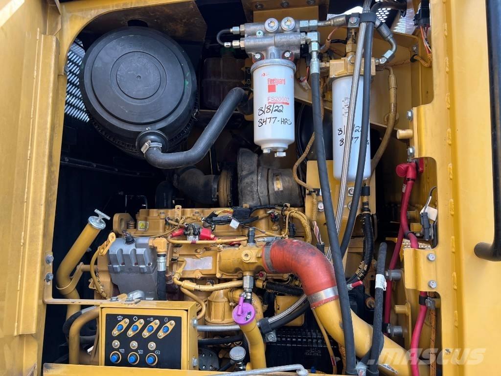 CAT 140M 平土機
