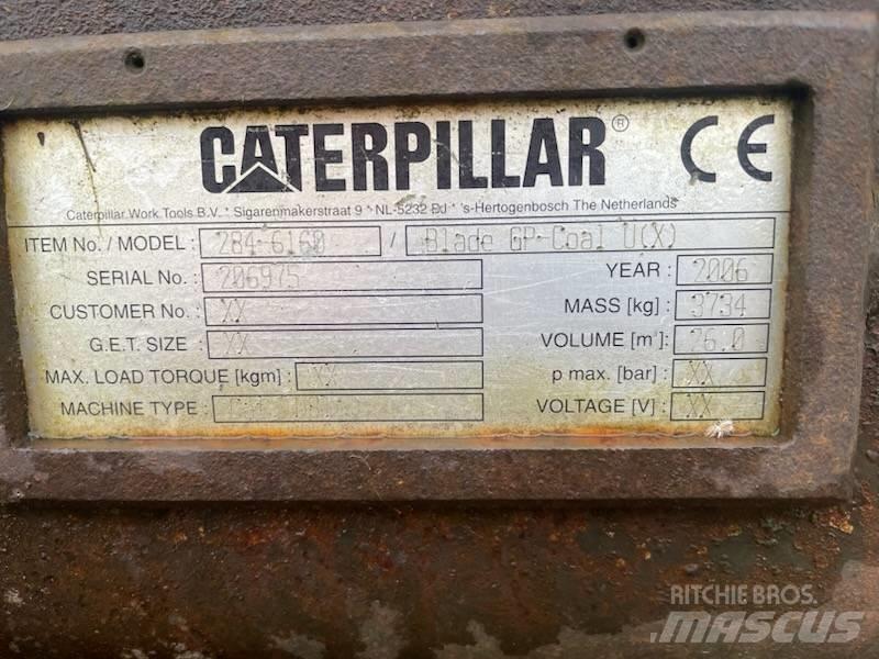CAT D8 鏟刀