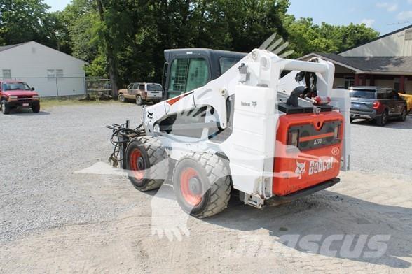 Bobcat A770 滑移轉向裝載機