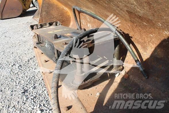 CASE 590SM 反鏟裝載機