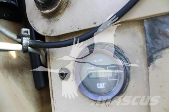 CAT 12H 平土機