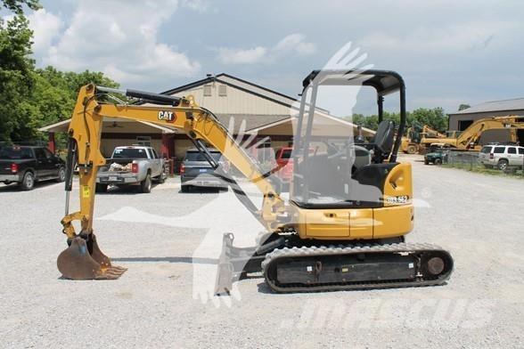 CAT 303.5E2 CR 小型挖土機/掘鑿機<7t(小型挖掘機)