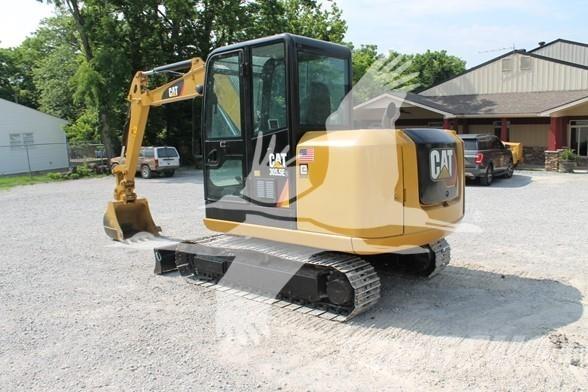 CAT 305.5 小型挖土機/掘鑿機<7t(小型挖掘機)
