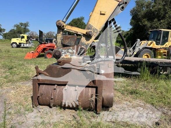 CAT 321D LCR 林業覆蓋機