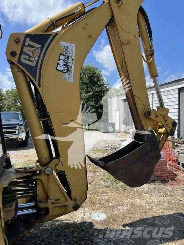CAT 420D 反鏟裝載機