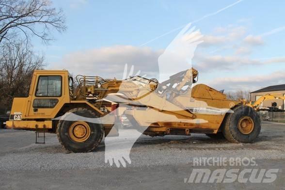 CAT 615C II 刮土機